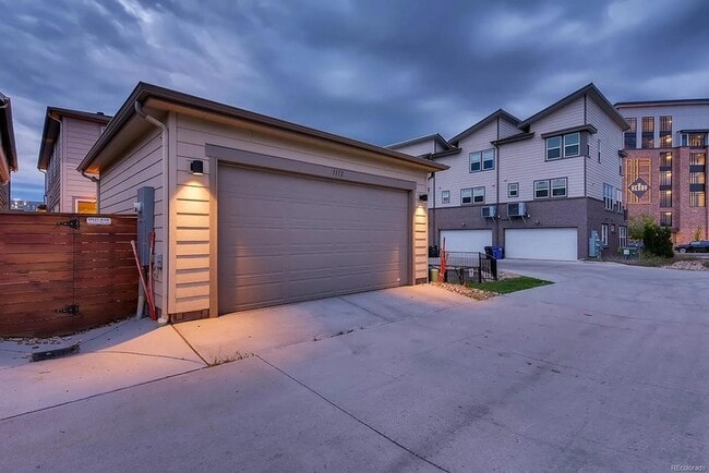 Building Photo - 1112 S Grant St