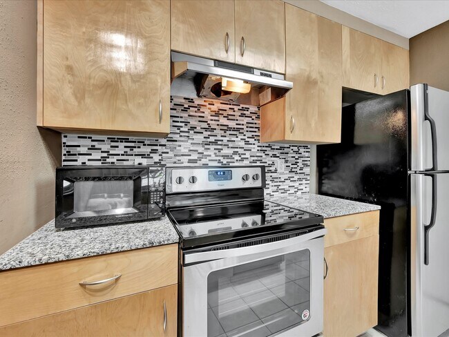 Building Photo - 1601 S Shepherd Dr