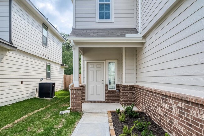 Building Photo - 2373 Tavo Trails Dr