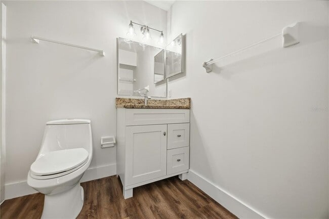 Building Photo - 3300 Loveland Blvd