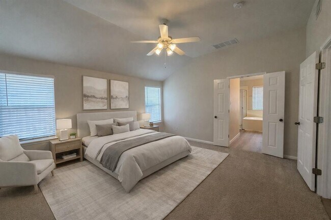 Building Photo - 125 Ashwood S