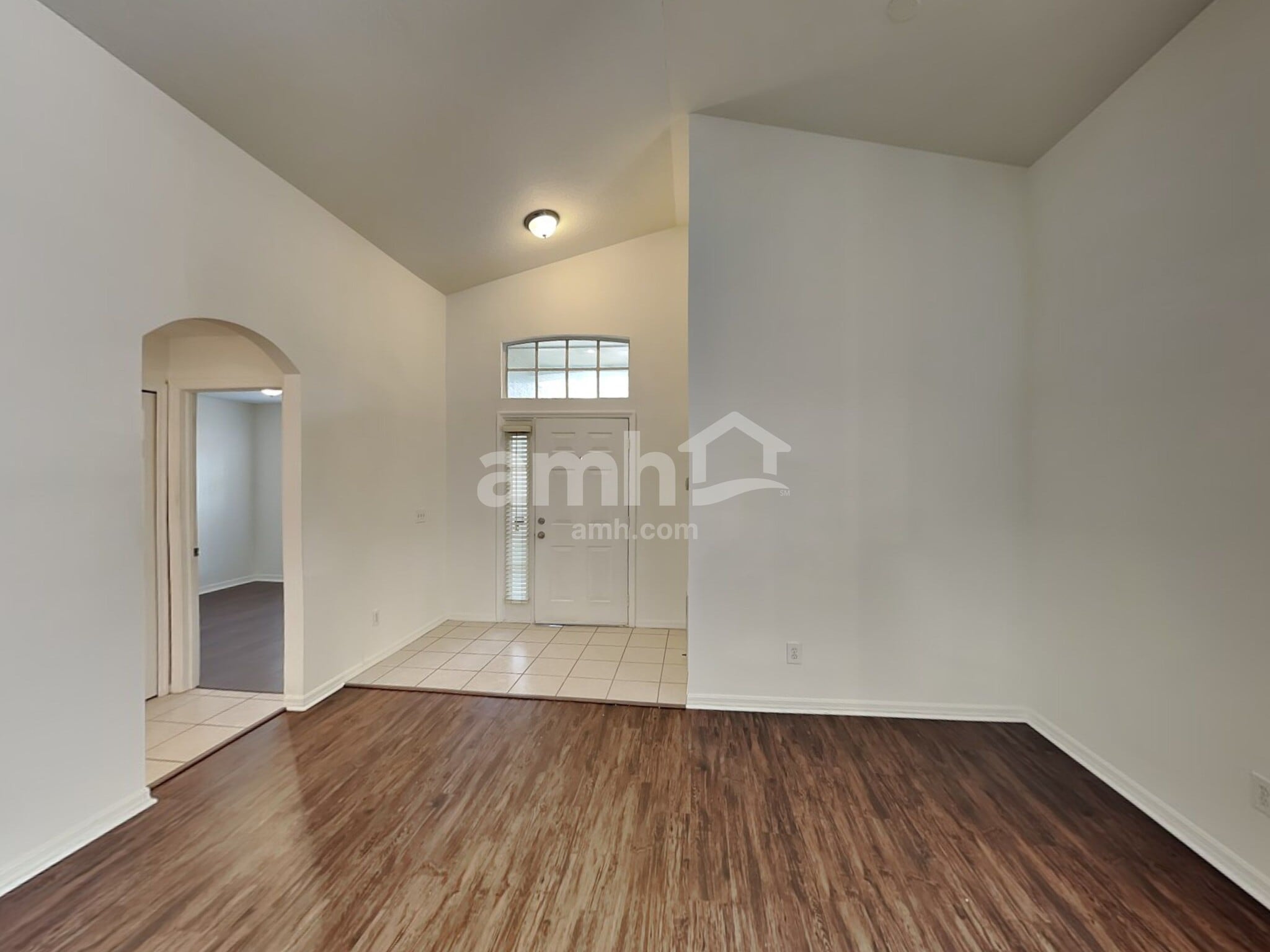 Building Photo - 15004 Shaw Rd