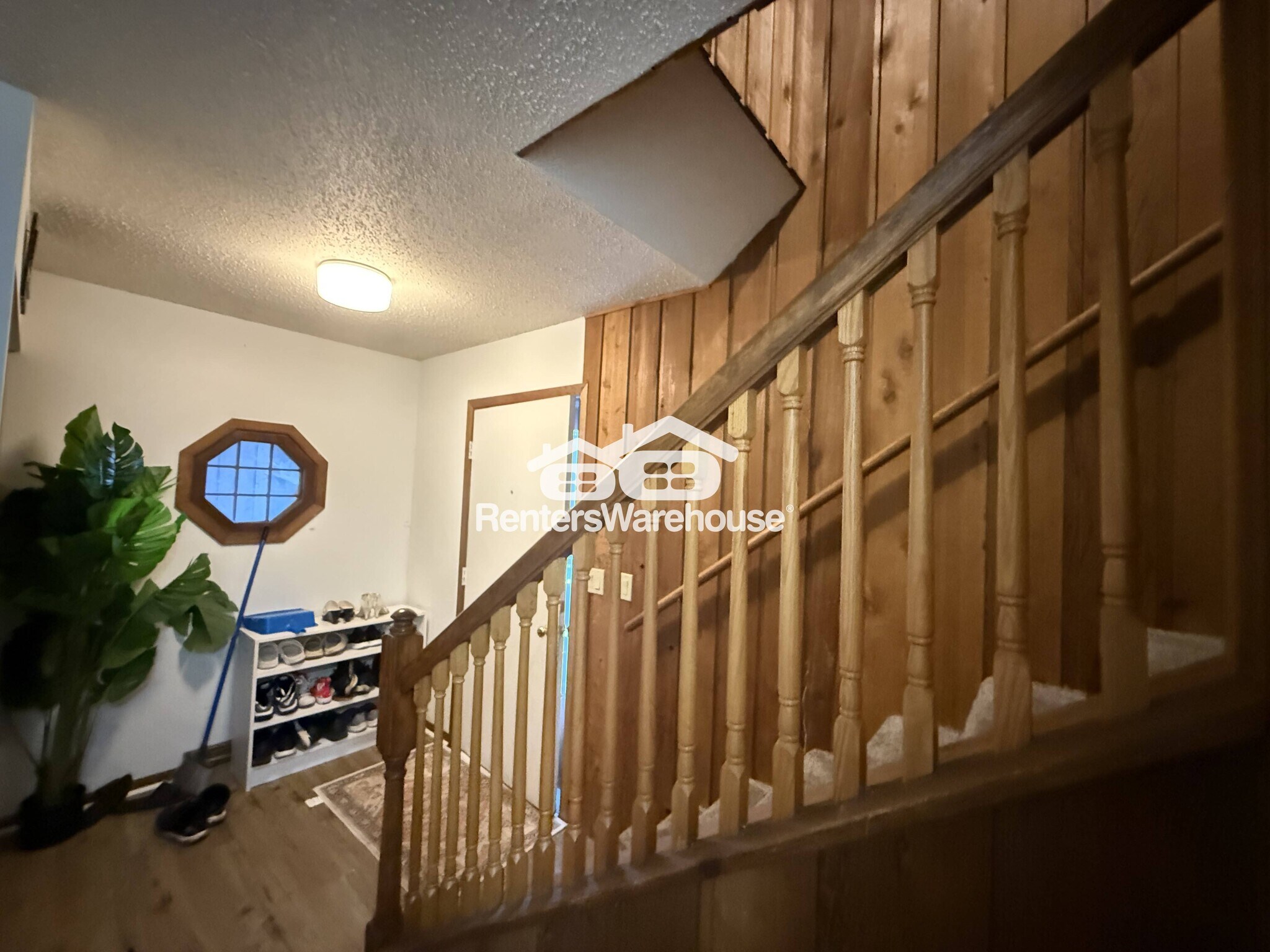 Building Photo - 1514 N Timber Rdg