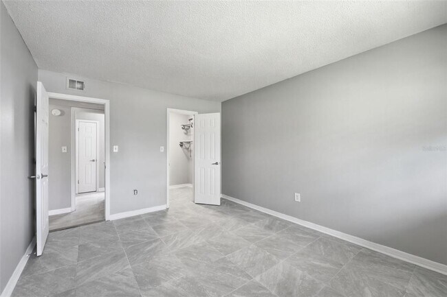 Building Photo - 1695 Lee Rd