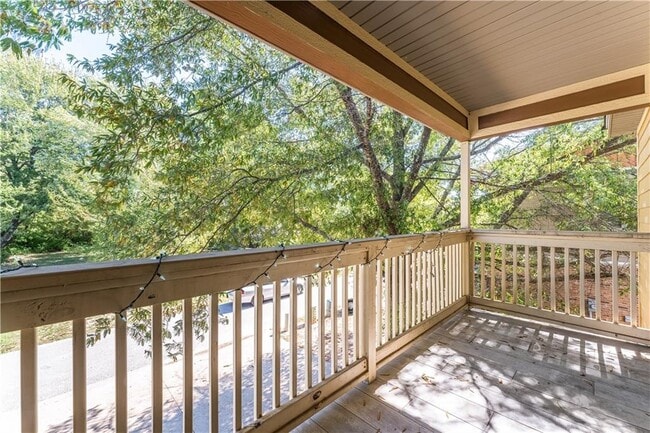 Building Photo - 1322 N Corsica Dr