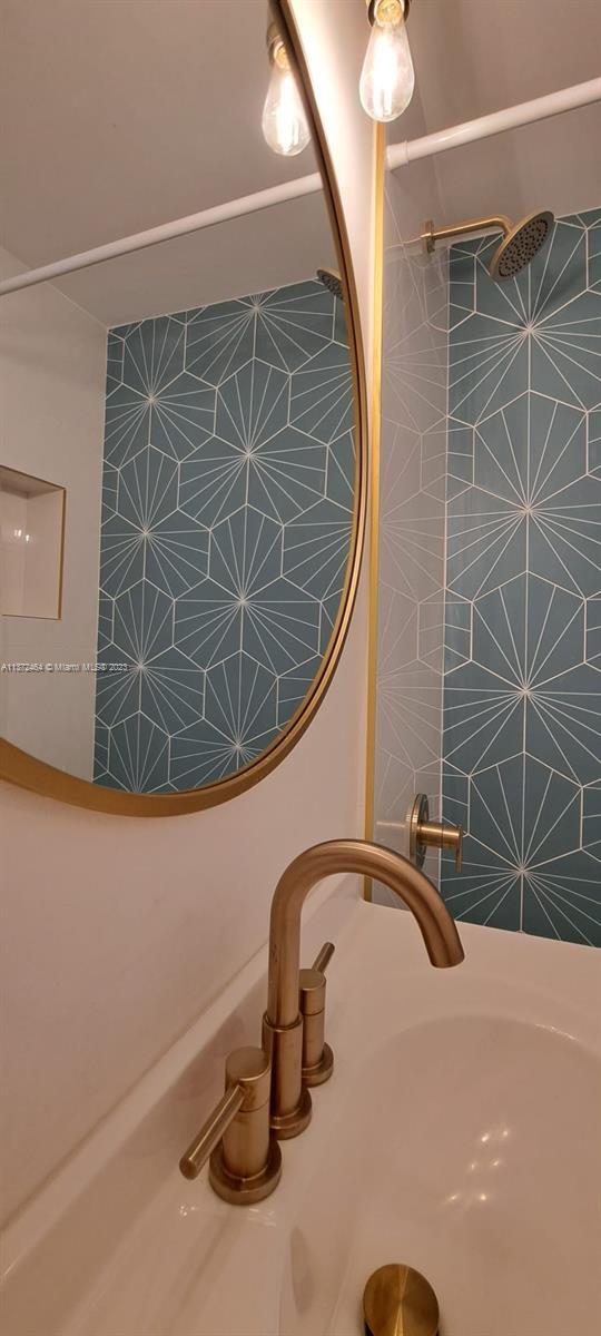 Building Photo - 1090 NW 100th Terrace