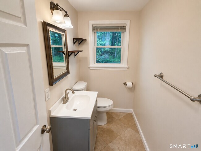 Building Photo - 56 Doman Dr
