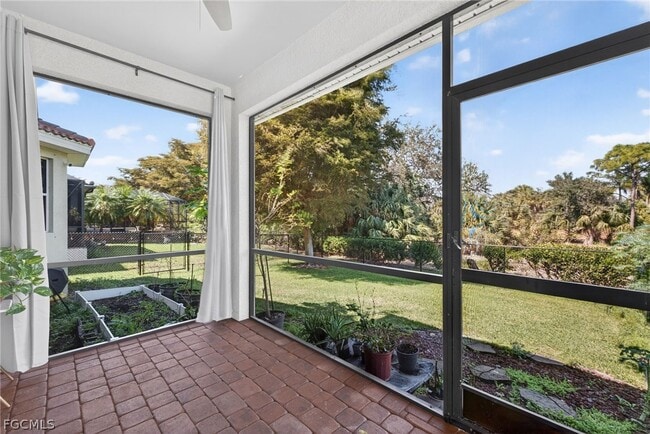 Building Photo - 8278 Sumner Ave