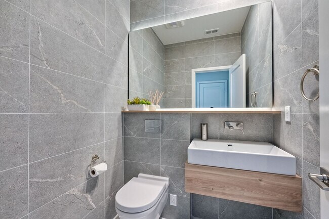 Building Photo - 13710 Goldenpine Trl