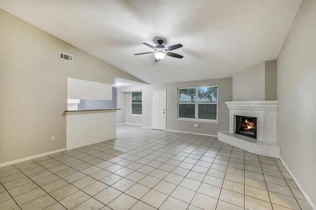 Building Photo - 19334 Wood Village Ln