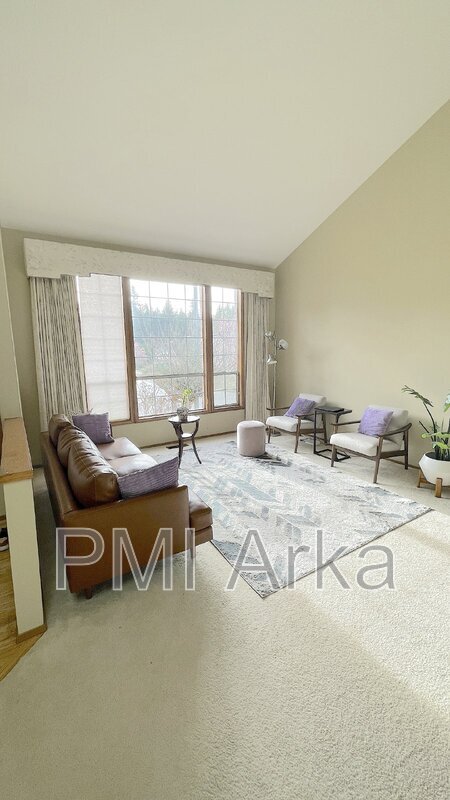 Building Photo - 3709 248th Ave SE