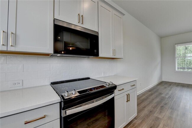 Building Photo - 430 Argosy Pk Cir