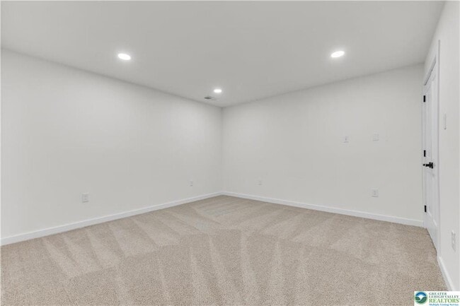 Building Photo - 8548 Lafayette Ln