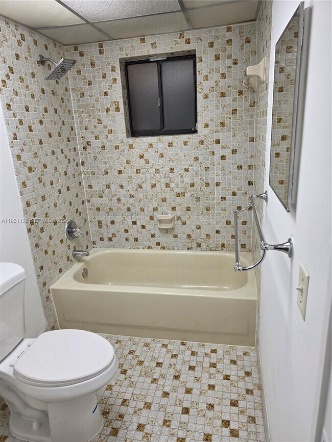 Building Photo - 8035 SW 107th Ave