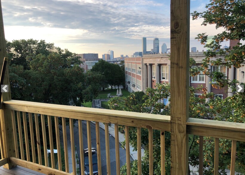 Building Photo - 19 Winthrop St