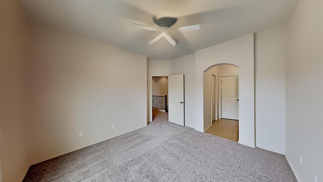 Building Photo - 4703 E Waterman St