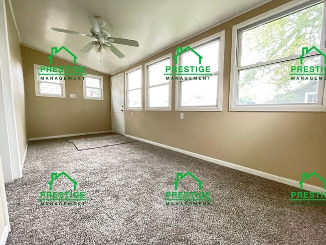 Building Photo - 3 Bedroom House in Hammond