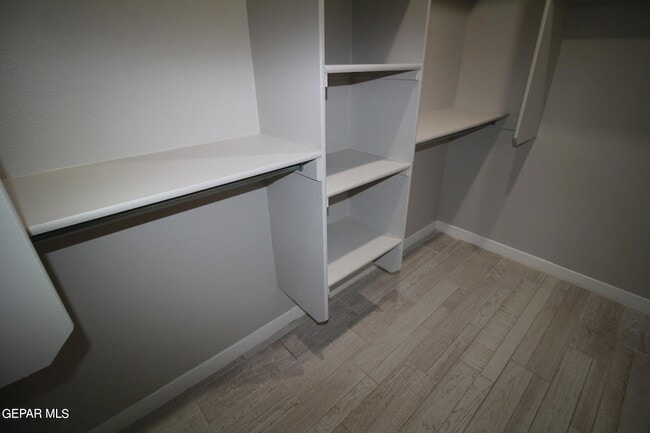 Building Photo - 509 Cedarwood Ave