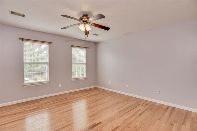 Building Photo - 4363 Wisteria Ct