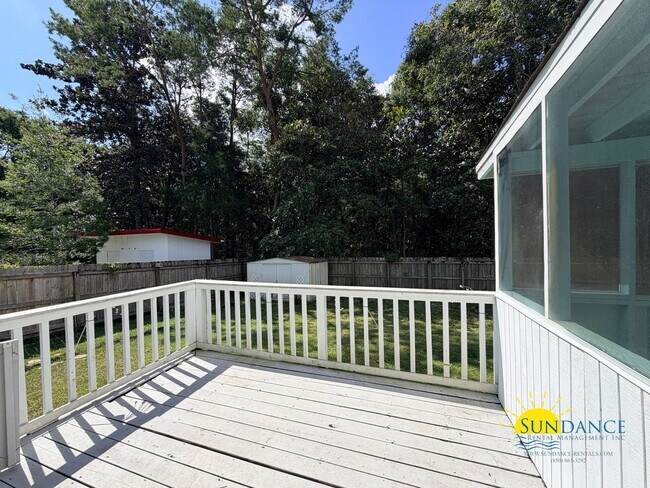 Building Photo - 1151 Rhonda Dr