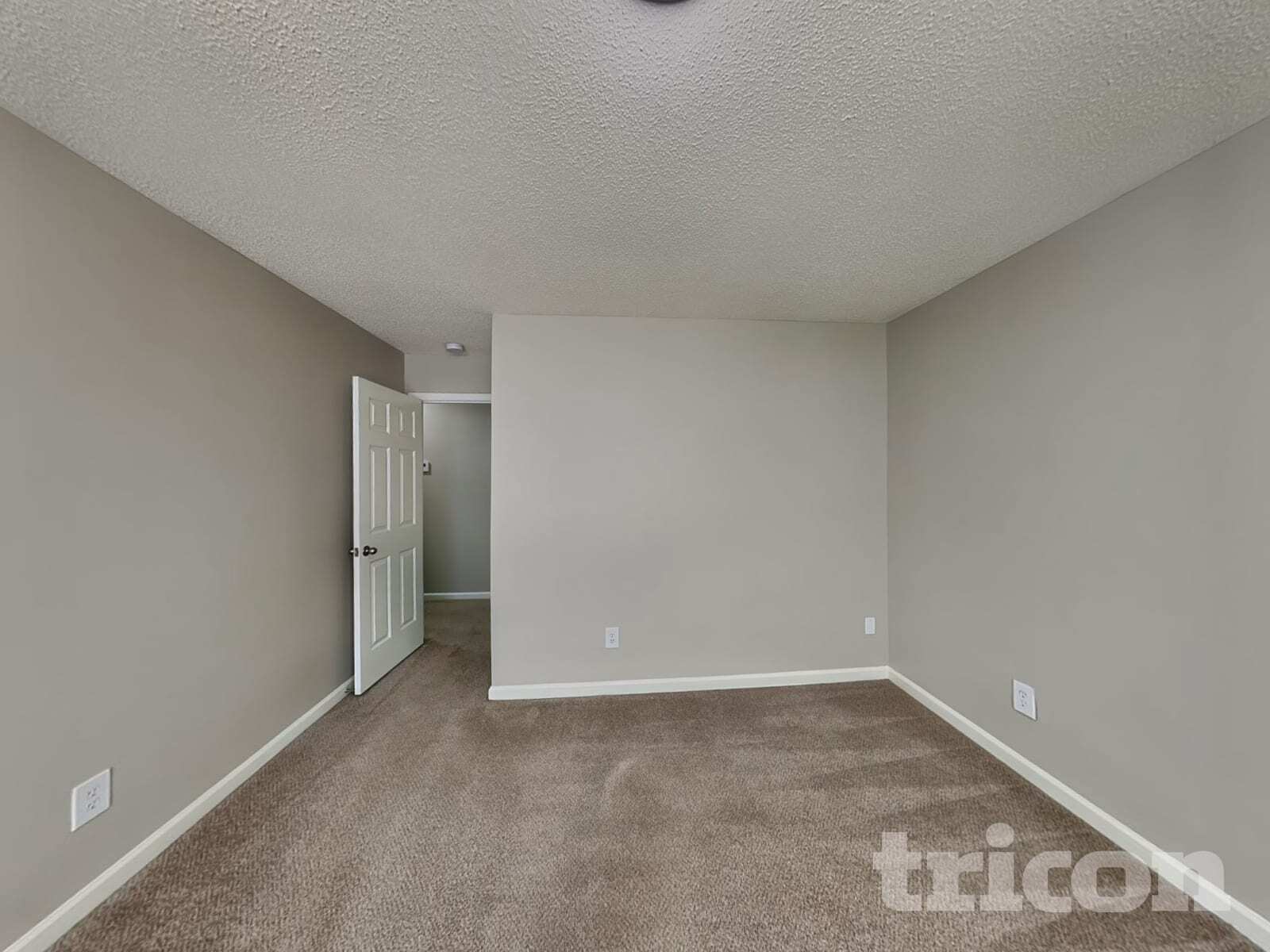 Building Photo - 78 Springway Dr