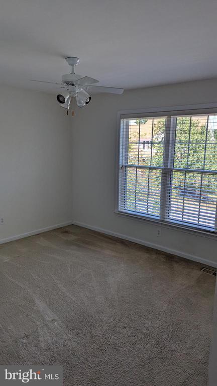 Building Photo - 12405 Willow Falls Dr