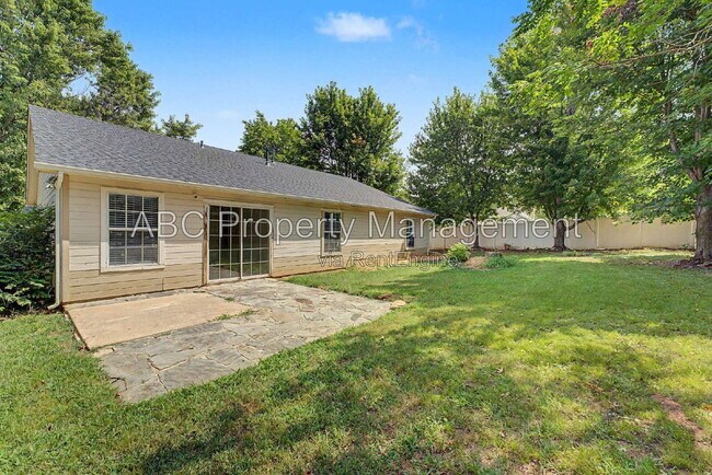 Building Photo - 3345 W Essex Dr