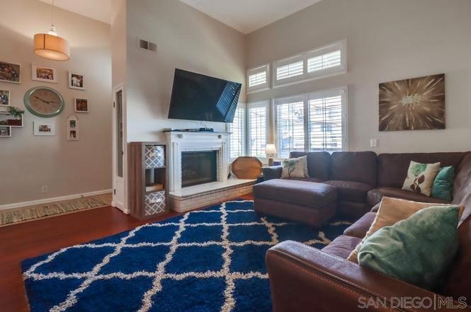 Building Photo - 7880 Mission Vista Dr