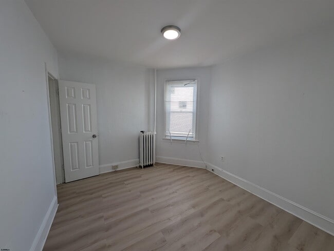 Building Photo - 1056 N Ohio Ave