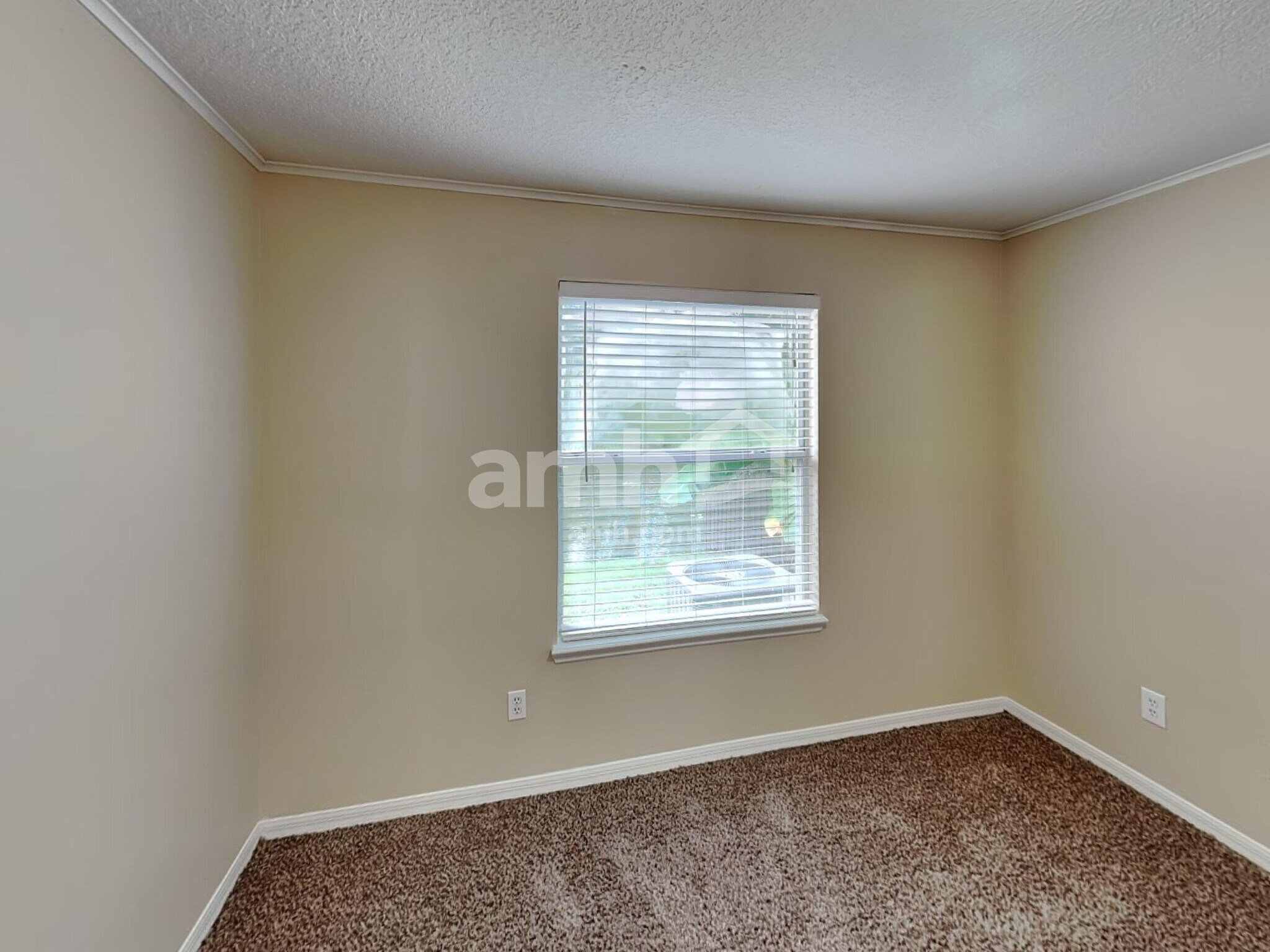 Building Photo - 4770 Mountain Breeze Ct S