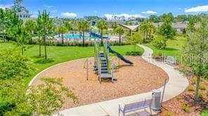 Building Photo - 30344 Marquette Ave