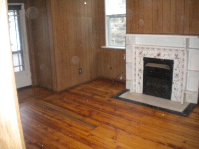 living room - 1948 E 123rd St