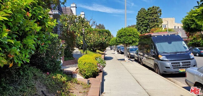 Building Photo - 8163 Redlands St