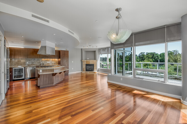 Dining Room NE View - 836 S Curry St