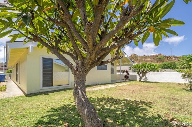 Building Photo - $4000 / 3BR/ 2BA  WELL MAINTAINED SINGLE FAMILY HOME WITH ENCLOSED GARAGE IN KALAMA VALLEY