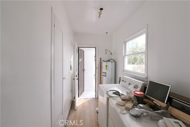 Building Photo - 915 Le Doux Rd