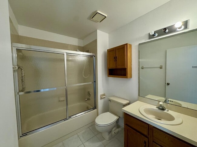 Building Photo - Charming 2-Bedroom Home in Clermont, FL (55+ Community)