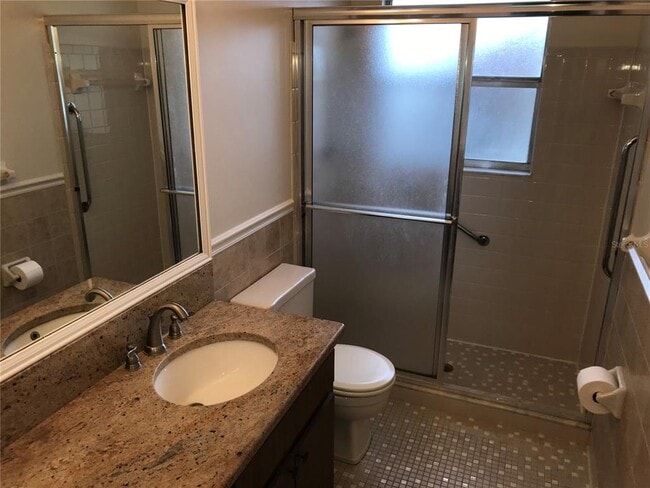 Building Photo - 3705 34th Ave Dr W