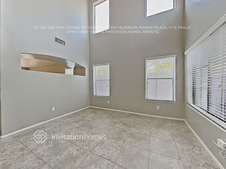 Building Photo - 27424 N 63rd Dr