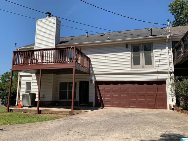 Building Photo - 134 Woodbury Dr