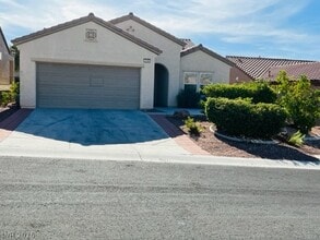 Building Photo - 2103 Sawtooth Mountain Dr