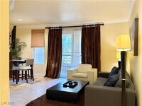 Building Photo - 230 E Flamingo Rd