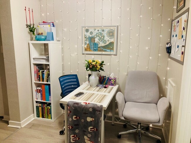 Building Photo - 1628 Lowrie Street Rear