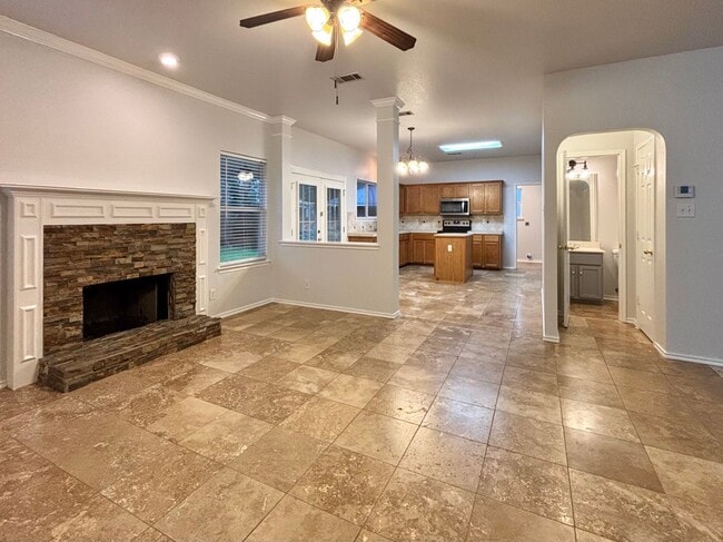 Building Photo - Beautiful 4 Bedroom Home in Gated Community!