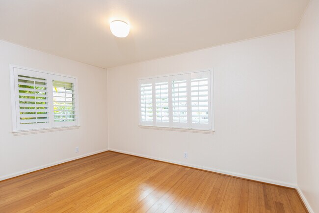 Building Photo - 95-220-220 Naaualii Pl