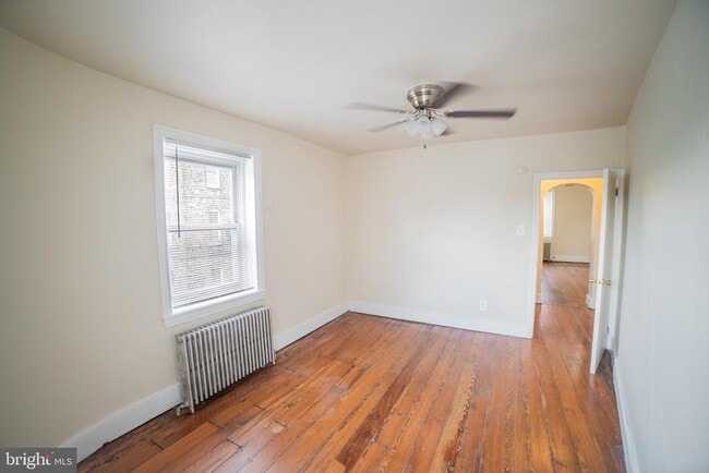 Building Photo - 527 Fairmount Ave