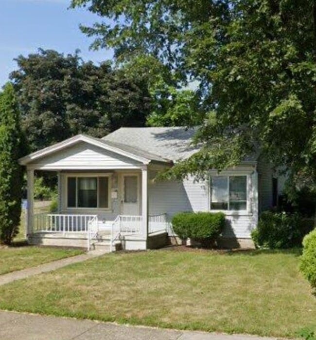 Building Photo - 4686 Dearborndale