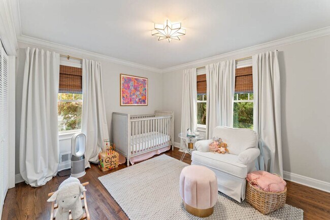 Building Photo - Spacious Briarcliff Woods home!!