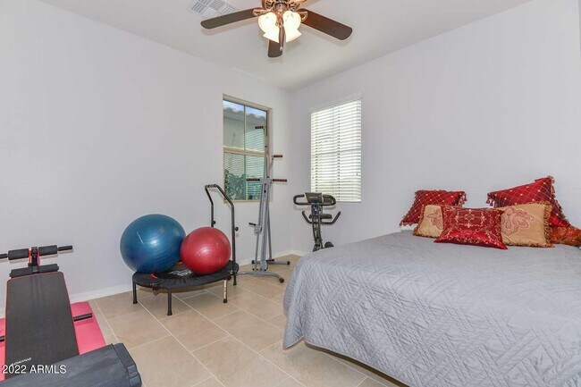 Building Photo - 19210 W Denton St