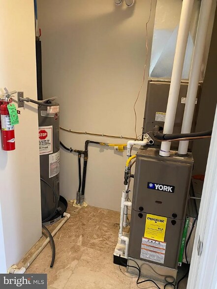 Building Photo - 56 N Broadway